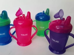 VASO ENTRENADOR CON SUJETADOR Y BOQUILLA 12 M TRUE